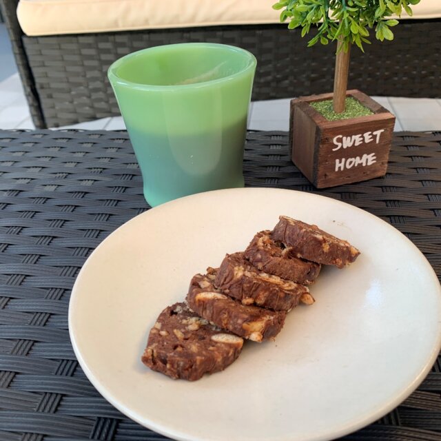 イタリアのお菓子 チョコサラミ