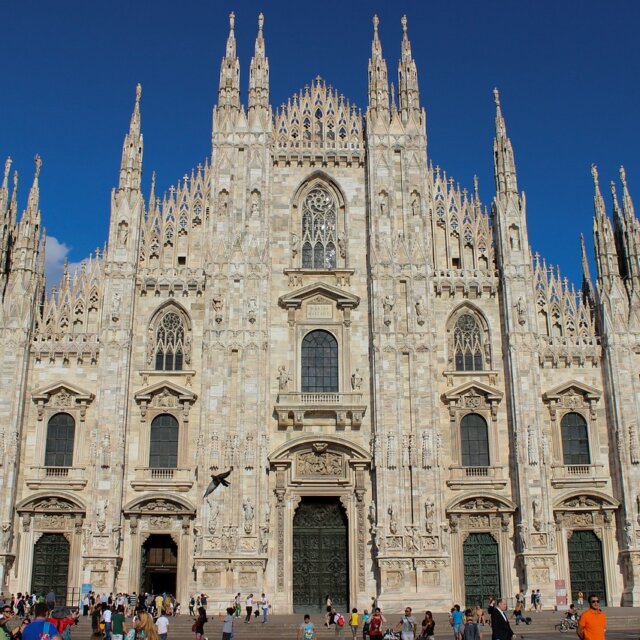 イタリアの街を100文字以内に!