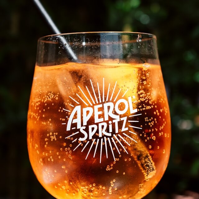 イタリアを彩る一杯、アペロールを日本で！