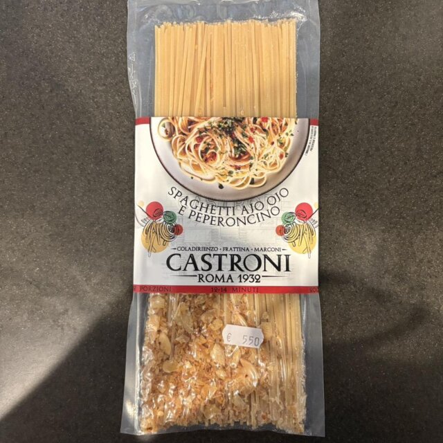 イタリア土産の即席(？)アーリオ・オーリオを食べてみた